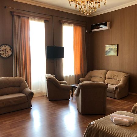 Bookinist Apartment Kutaisi Exteriér fotografie